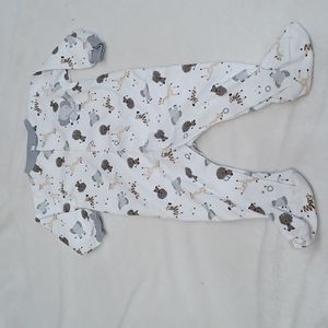 Pekkle onesie size 6 months